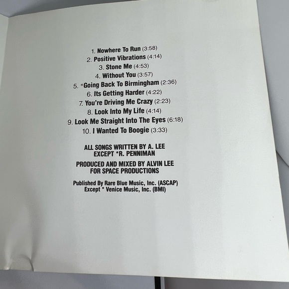 Euc - Ten years After Positive Vibrations Released in 1974 in a case - Picture 9 of 10